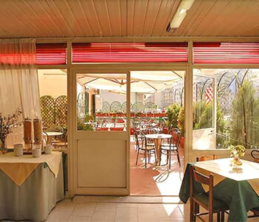 Hotel Cesare Augusto