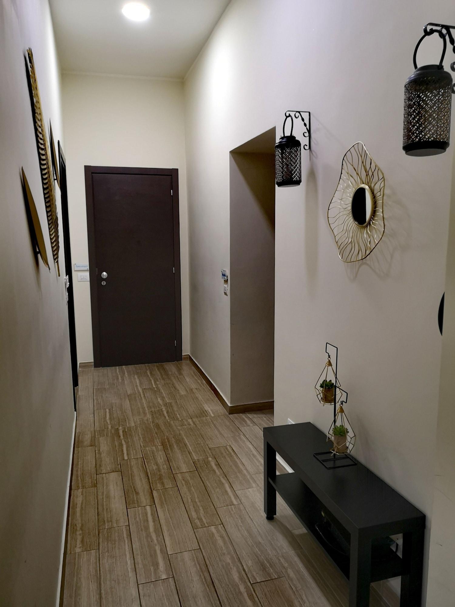 Napoli City Rooms 3*