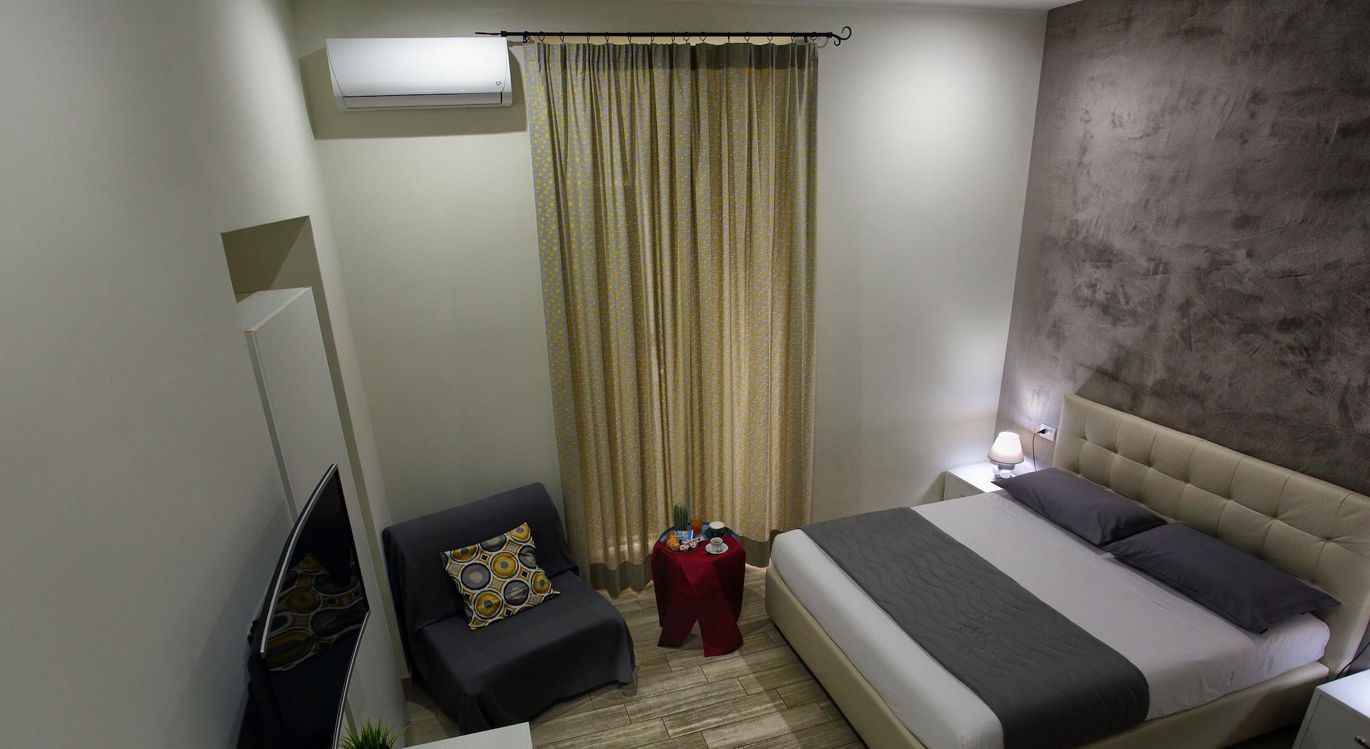 Napoli City Rooms Naples