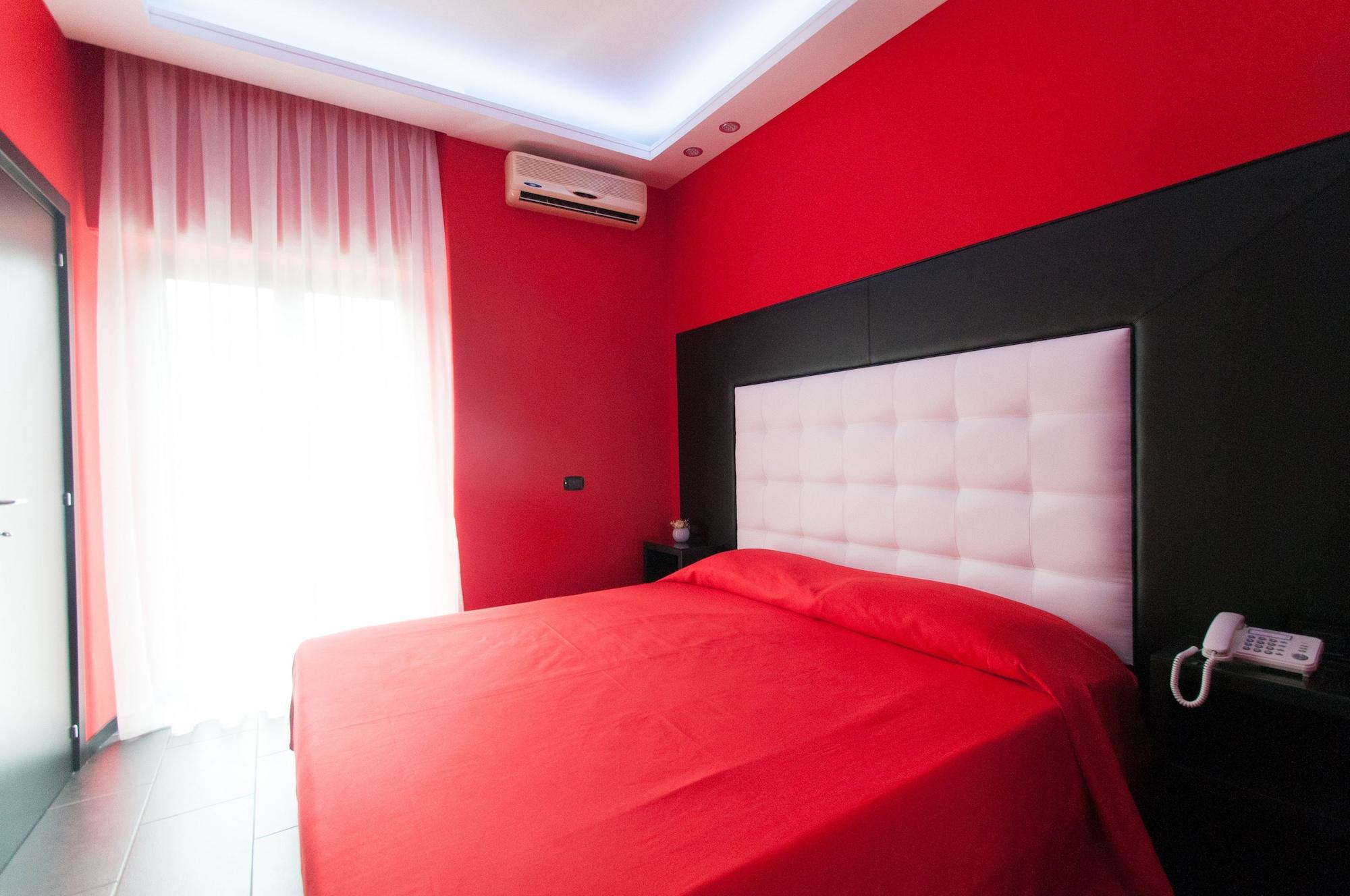 Hotel Fly Boutique 3*
