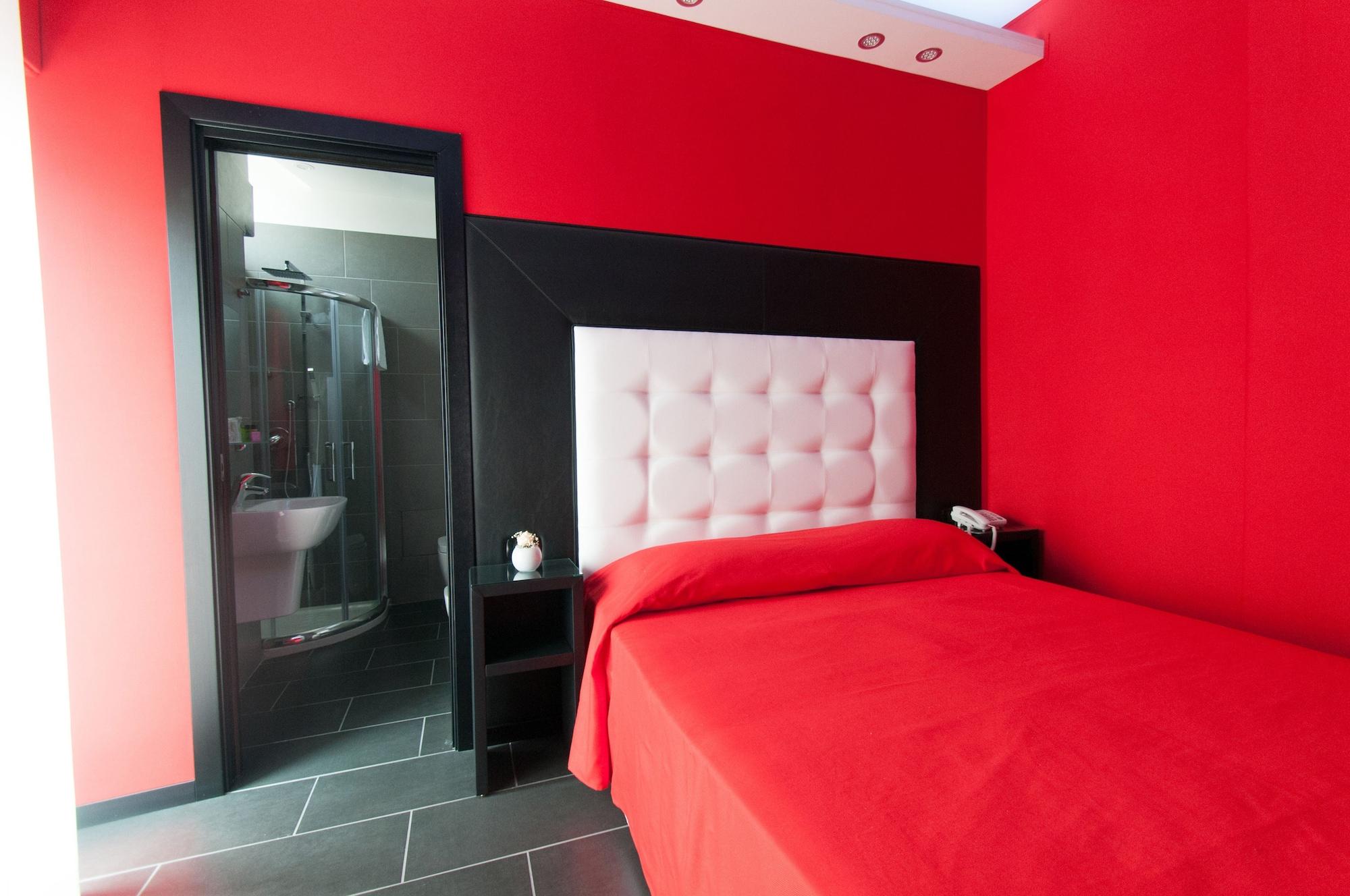 Fly Boutique Hotel Naples