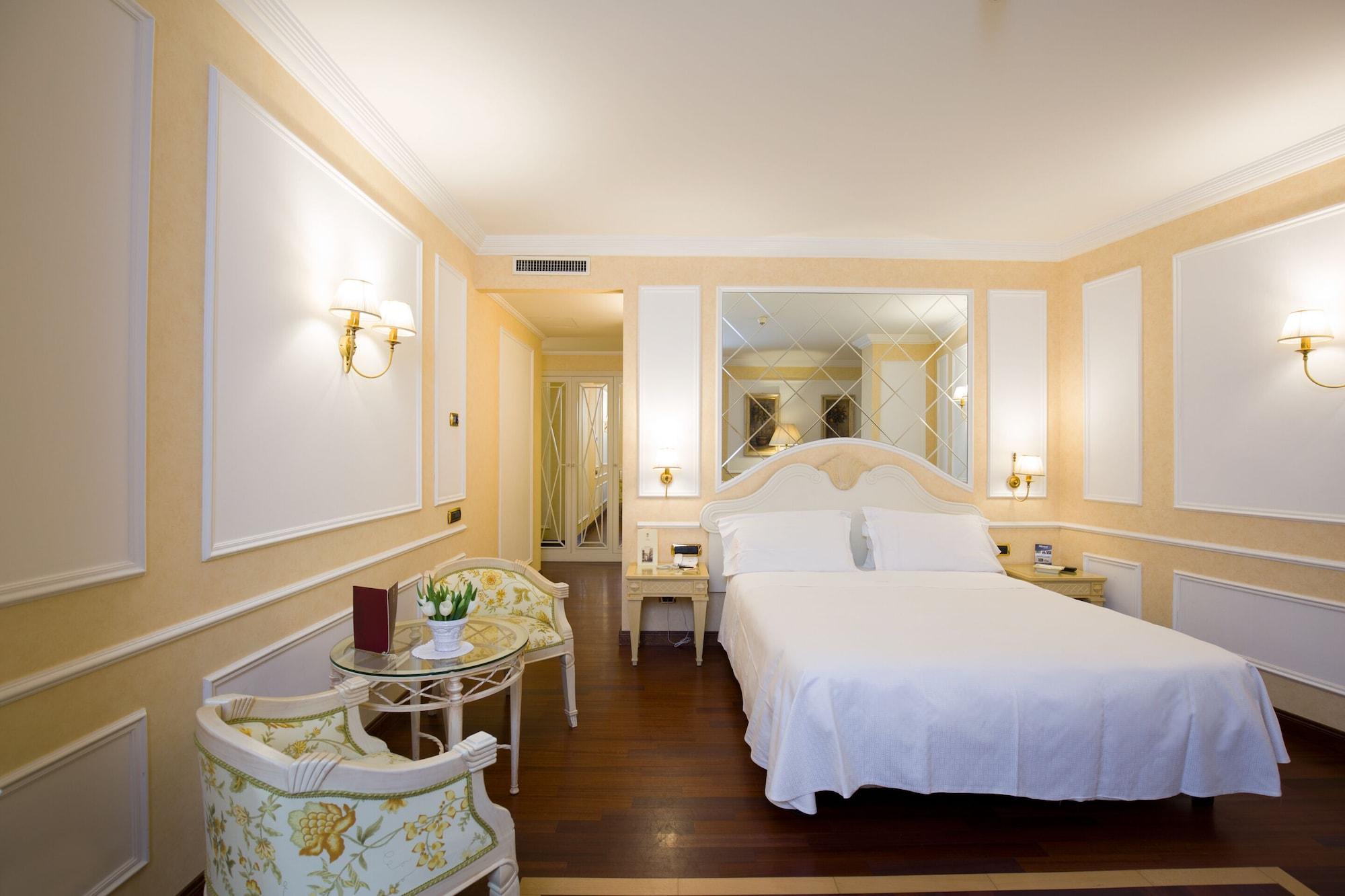 Hotel Palazzo Alabardieri