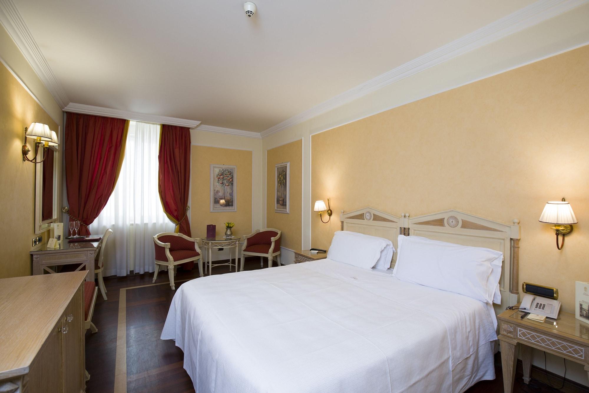 Palazzo Alabardieri 4*