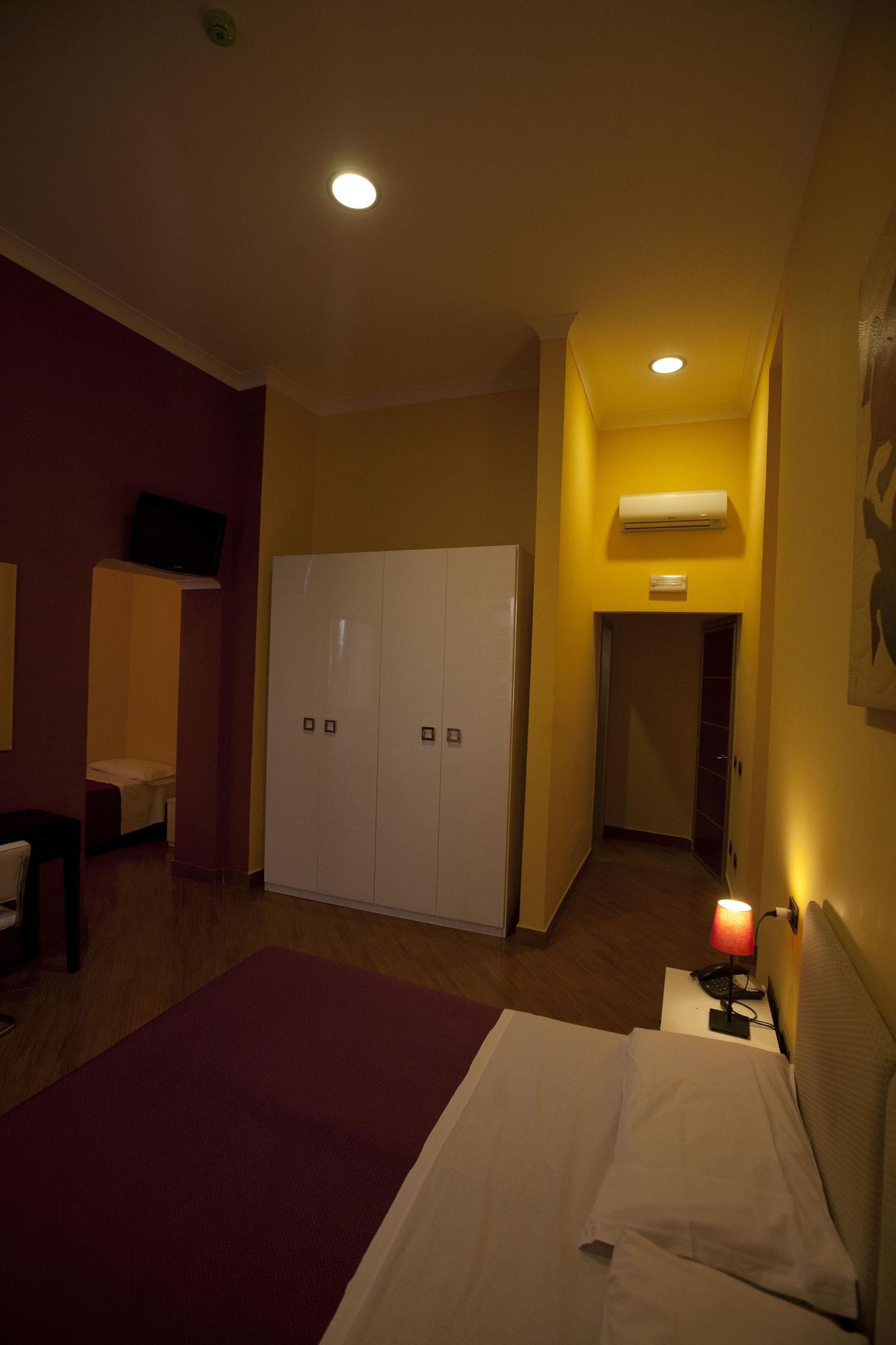 Diamond Hotel Naples