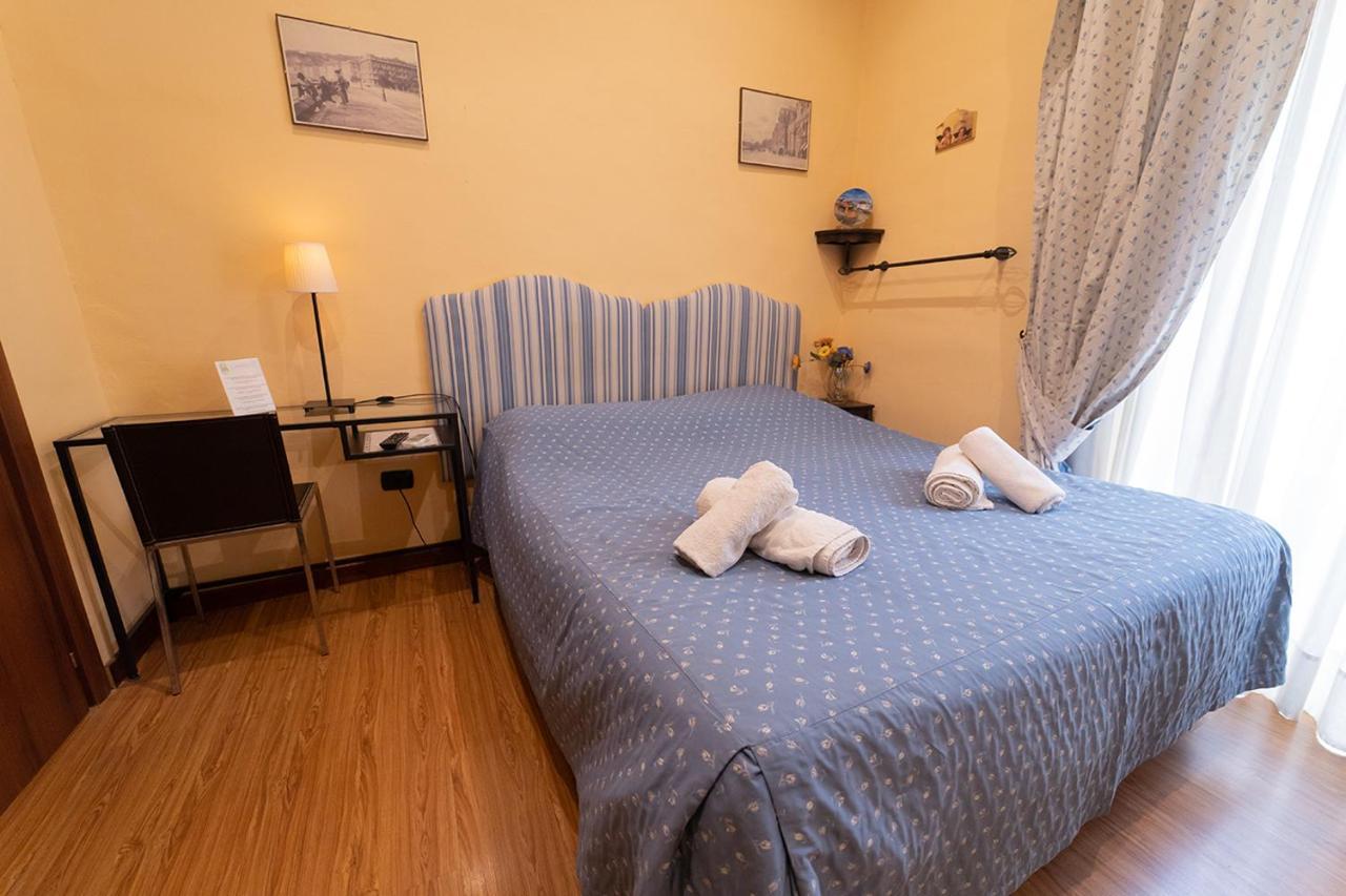 Cla.pa H. Group - Dislocated Hospitality * Naples