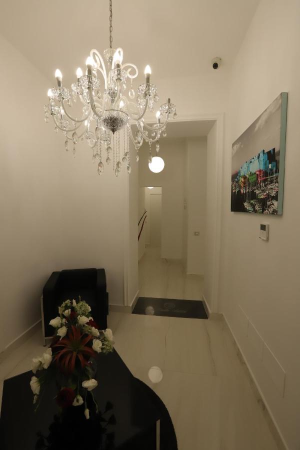 Mecla 3* Naples