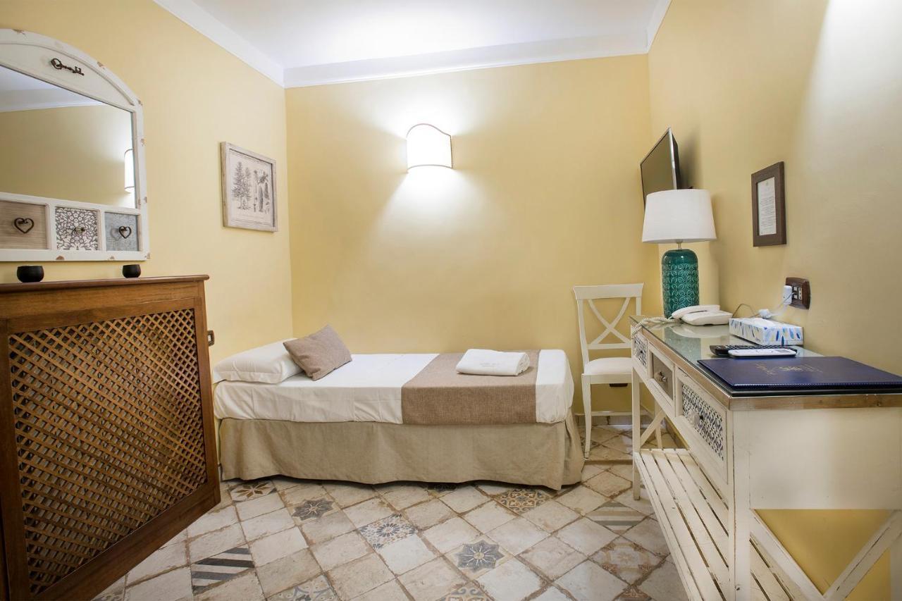 Guest house Dependance 2*