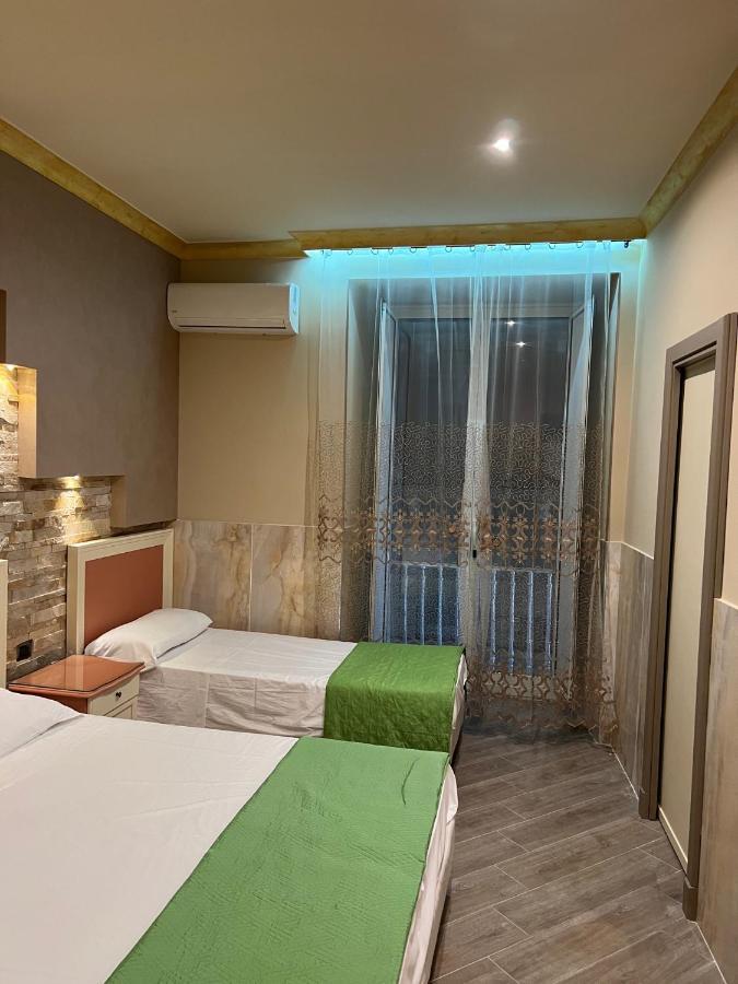 Hotel Iris *