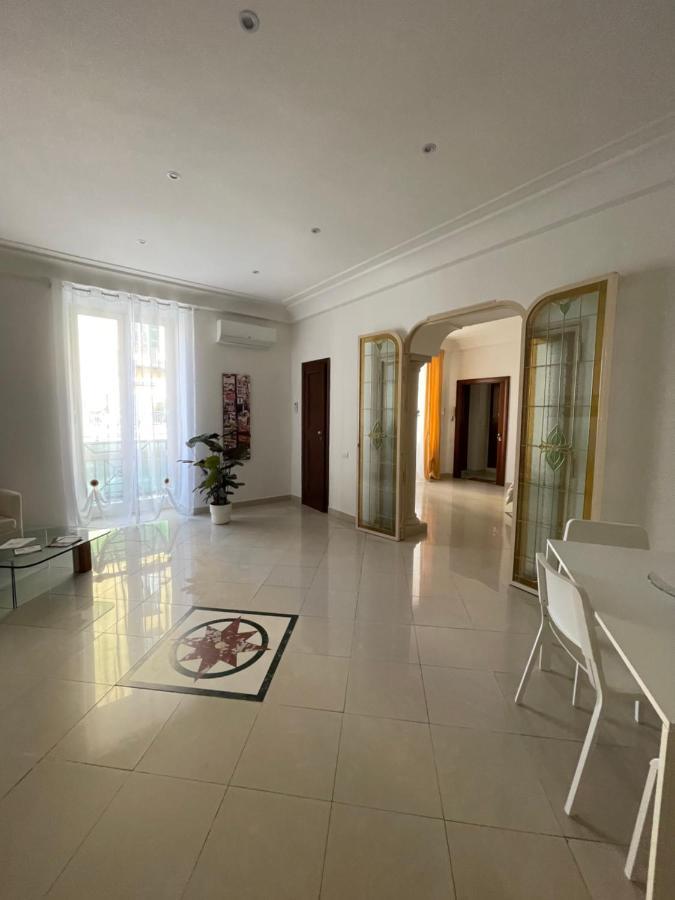 Napule E ... Guest house Naples