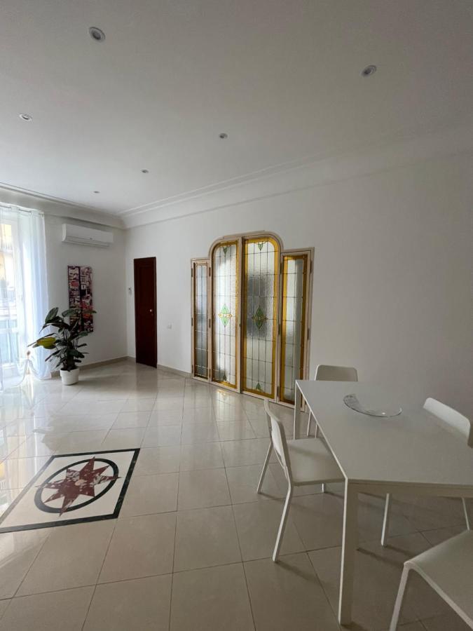Napule E ... Guest house Naples