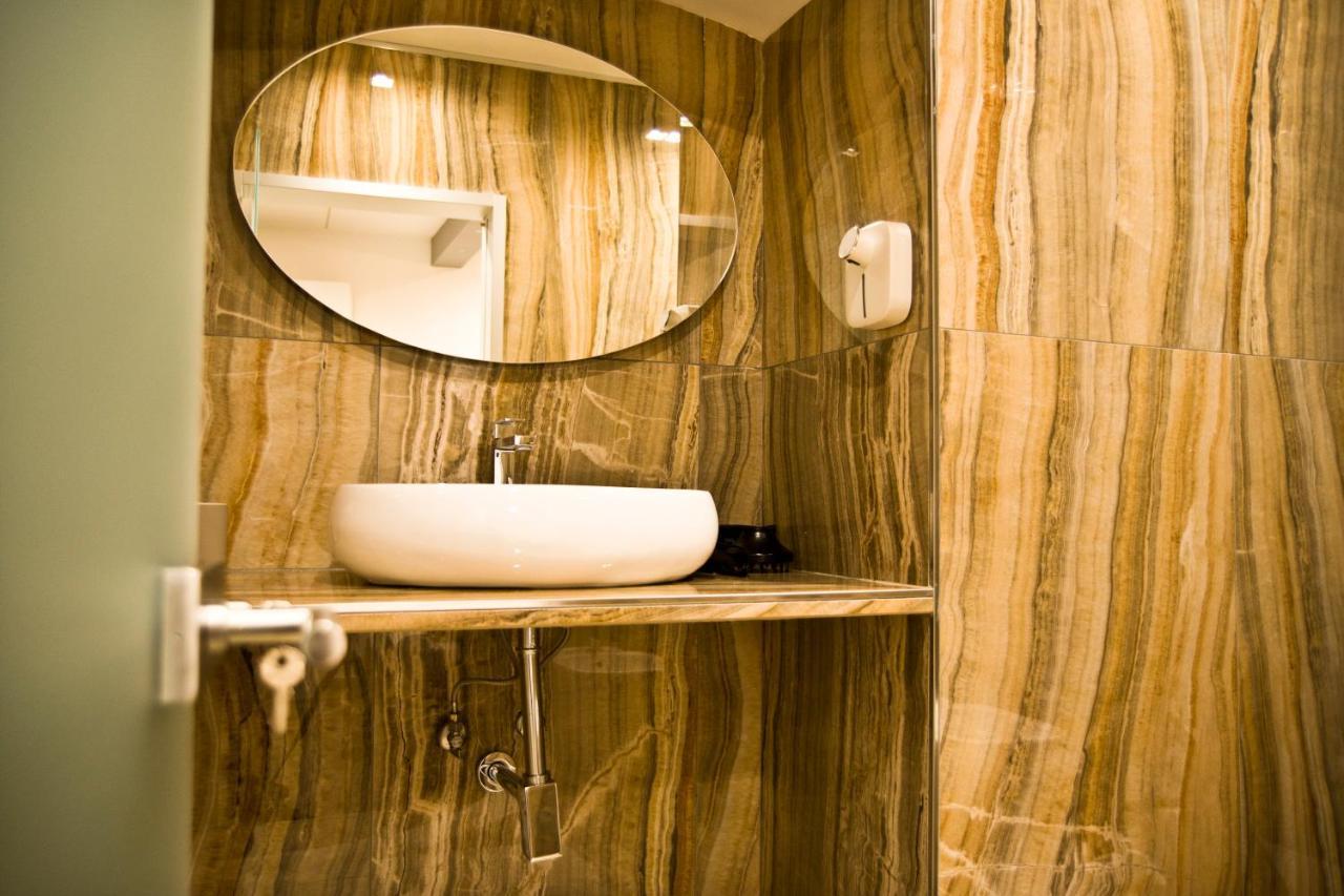 Sotterranea Con Vasca Idromassaggio Apartment
