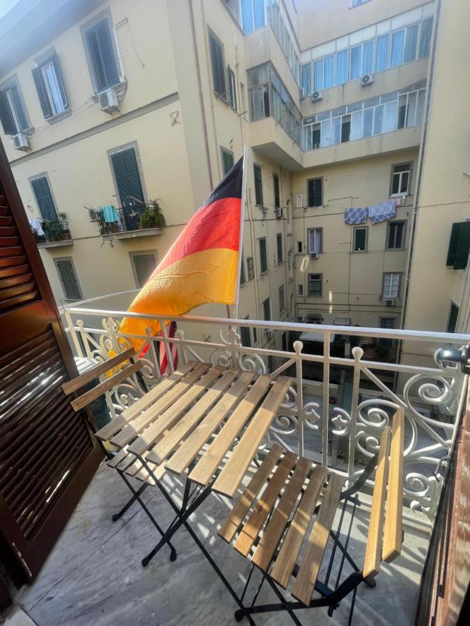 Guest house A I R Garibaldi Naples