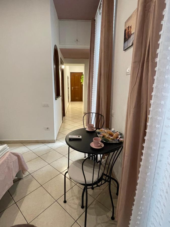 Guest house Napule E ... Naples