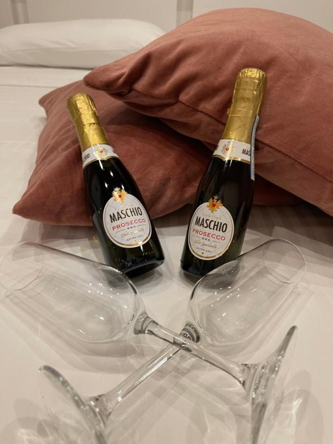 Napule E ... Guest house Naples
