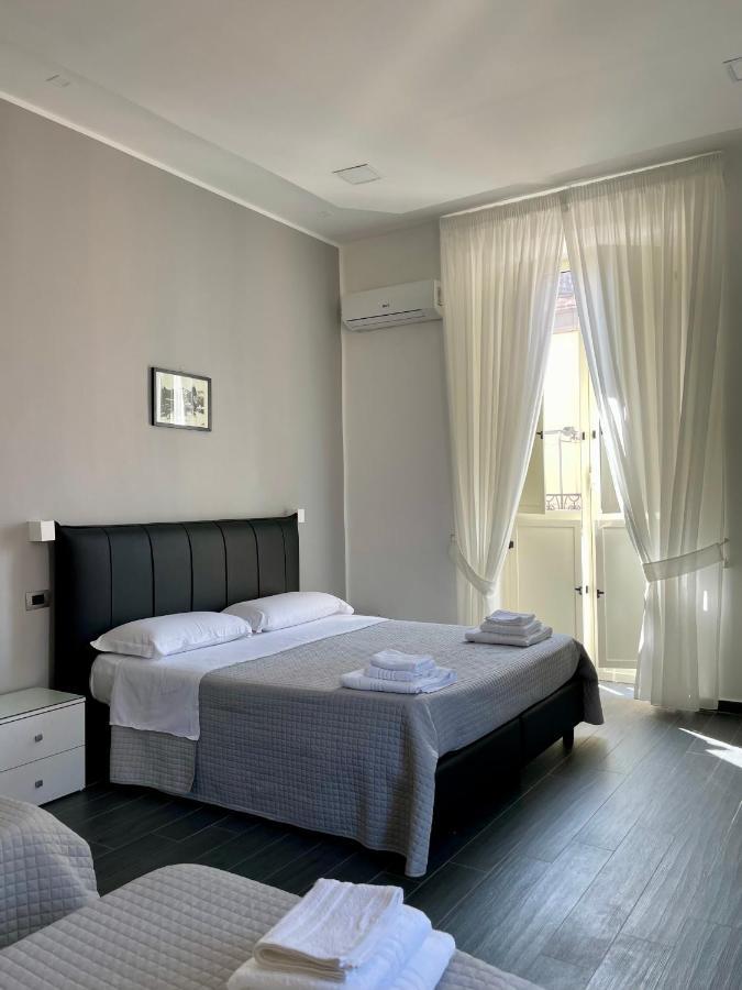 Guest house Le Porte Di - Naples