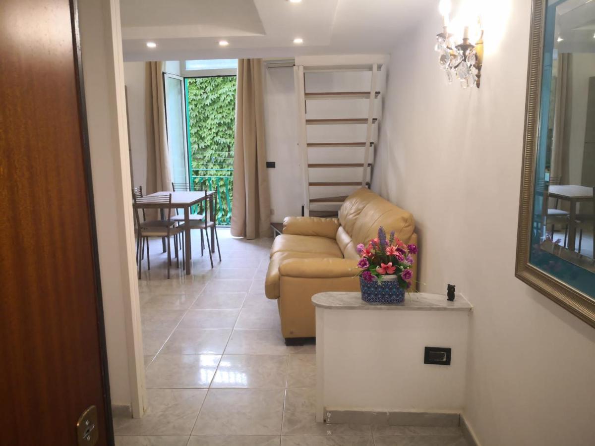 Centro Storico S Chiara House * Naples