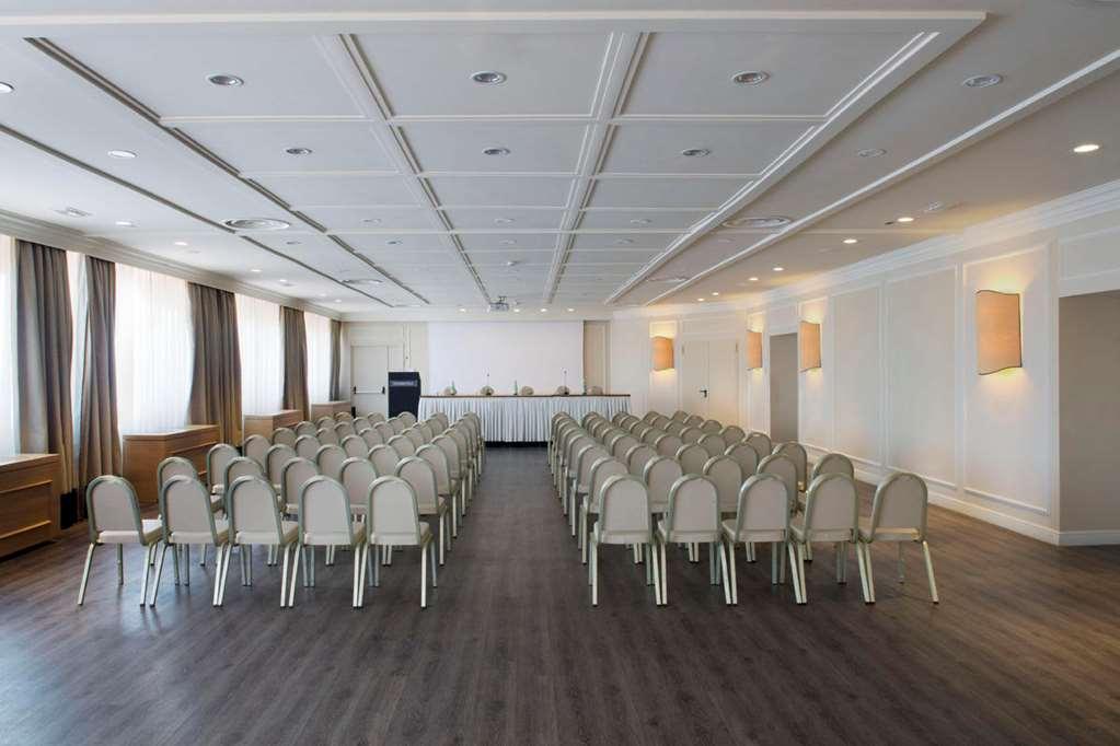 Starhotels Terminus 4* Naples