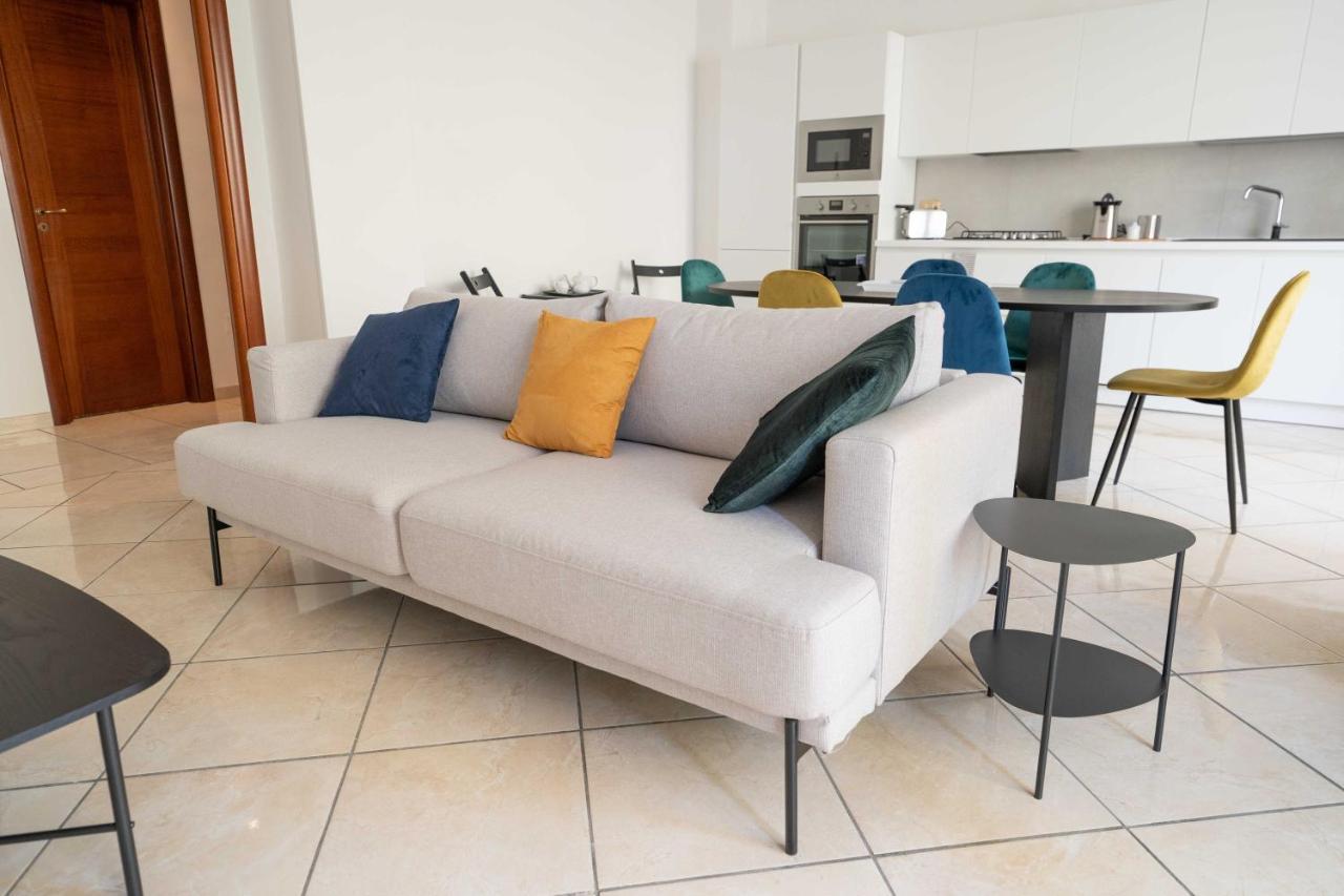 Chiaia San Pasquale By Dimorra Apartment Naples