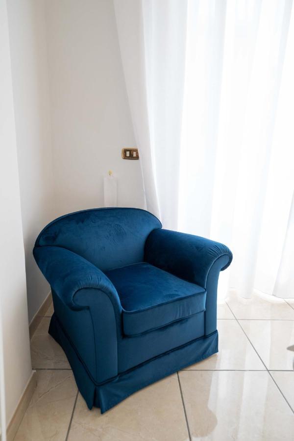 Apartment Chiaia San Pasquale By Dimorra Naples