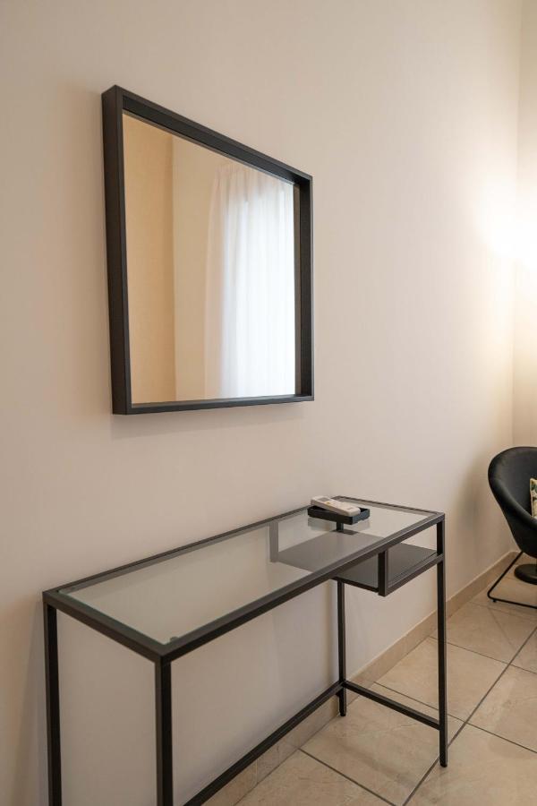 Chiaia San Pasquale By Dimorra Apartment