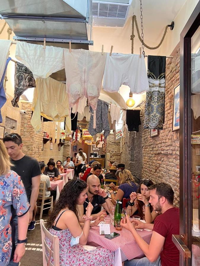 San Gennaro In Porta *