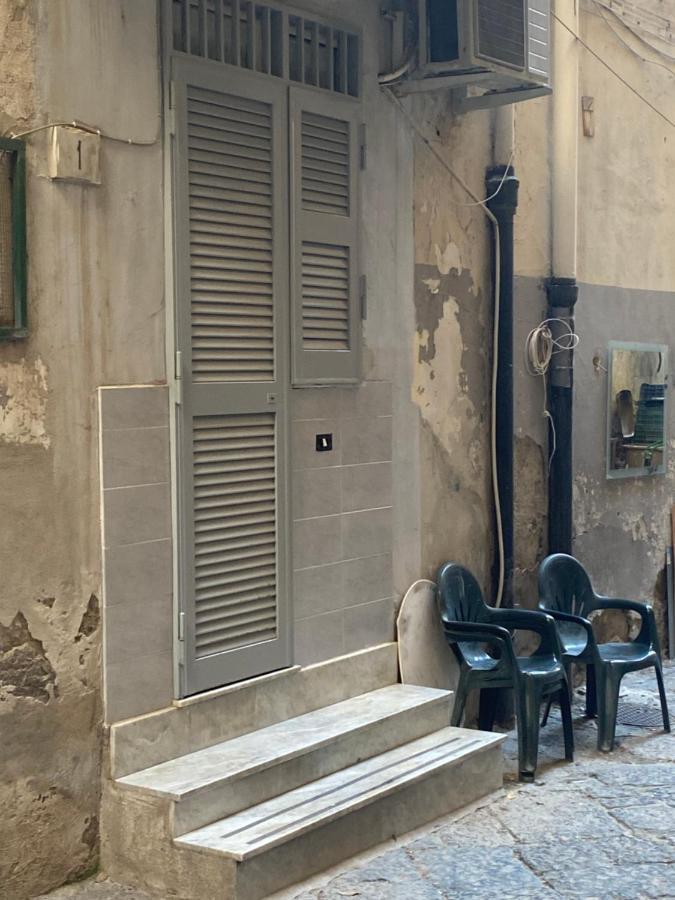 Na Ri Lu Santa Chiara Apartment Naples