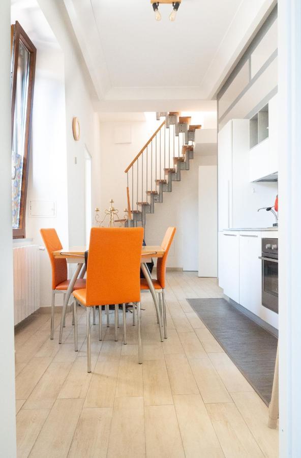 The Heart Of - Neapolitana Apartment