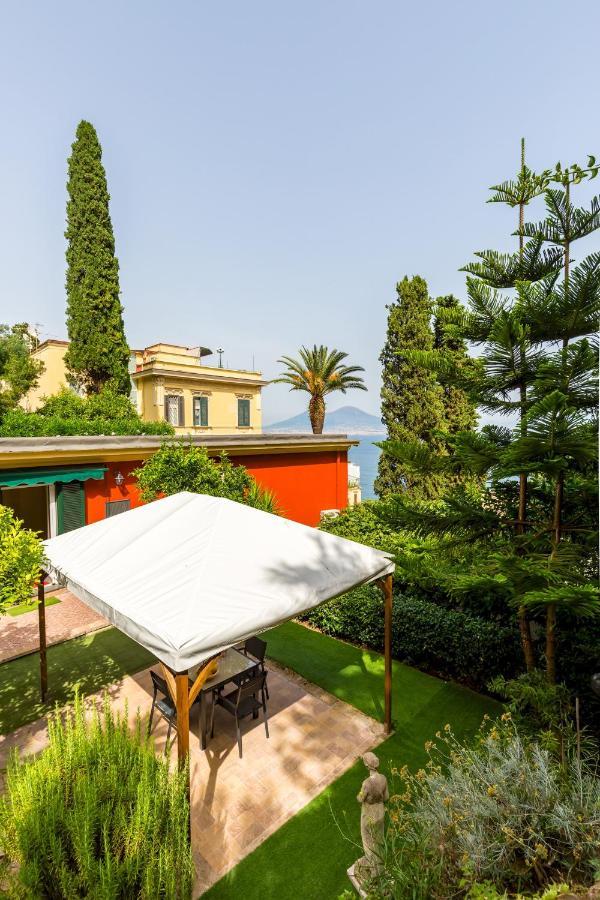Apartment Dolcevita With Parking By Napoliapartments *