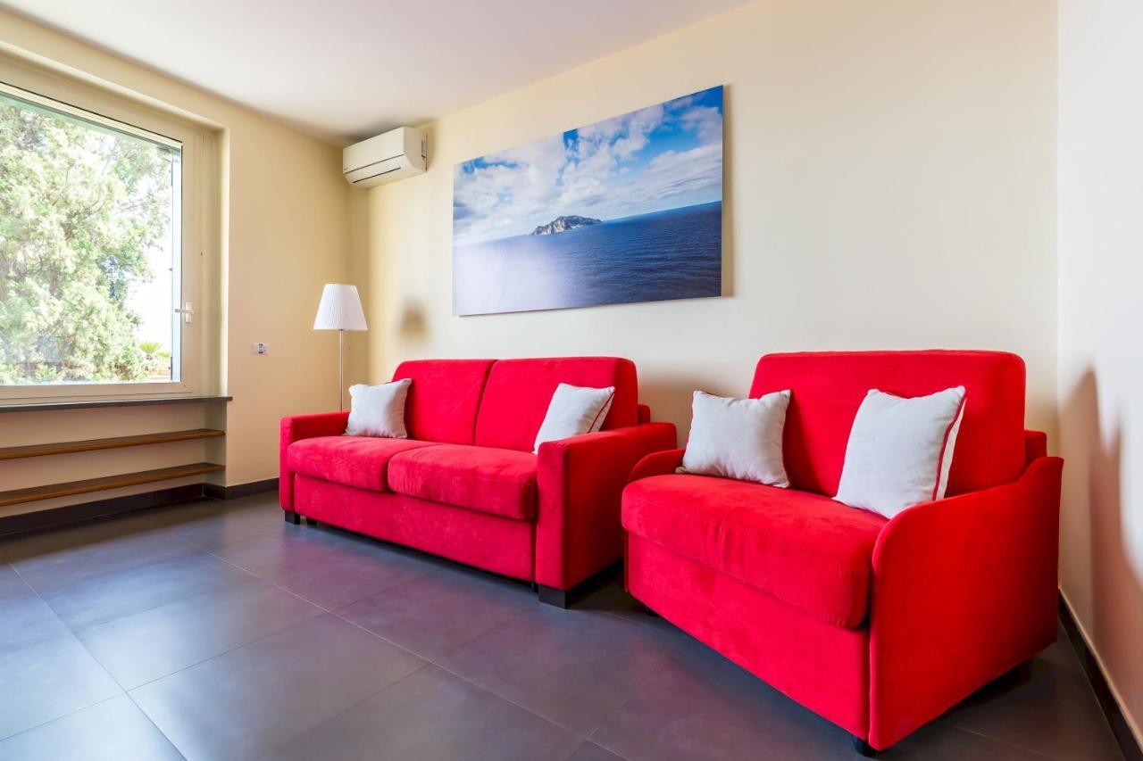 Dolcevita With Parking By Napoliapartments *