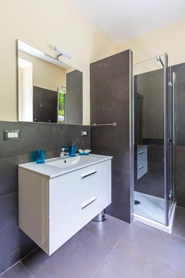Apartment Dolcevita With Parking By Napoliapartments