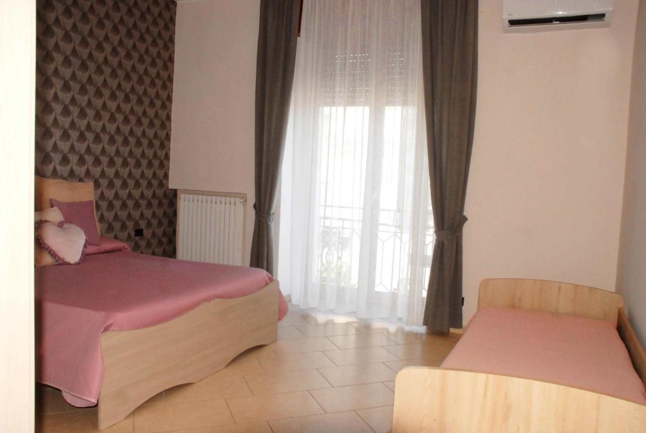 Elisabet Apartment Naples