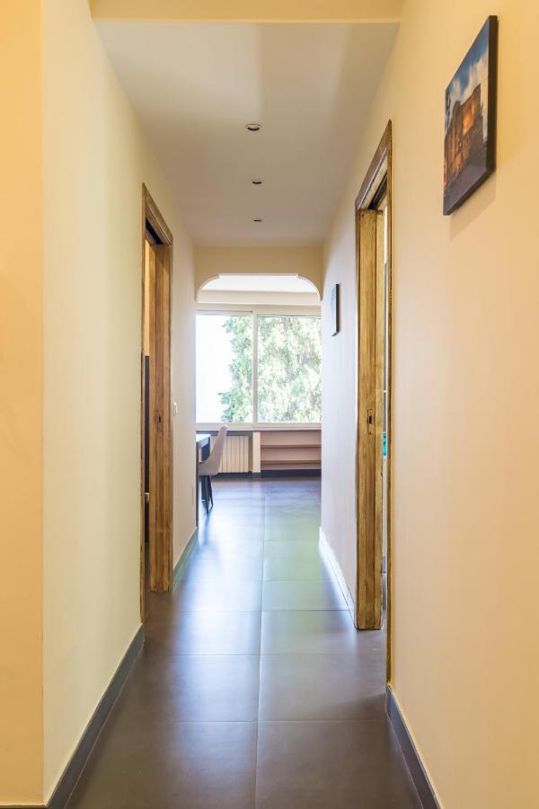 Apartment Dolcevita With Parking By Napoliapartments *