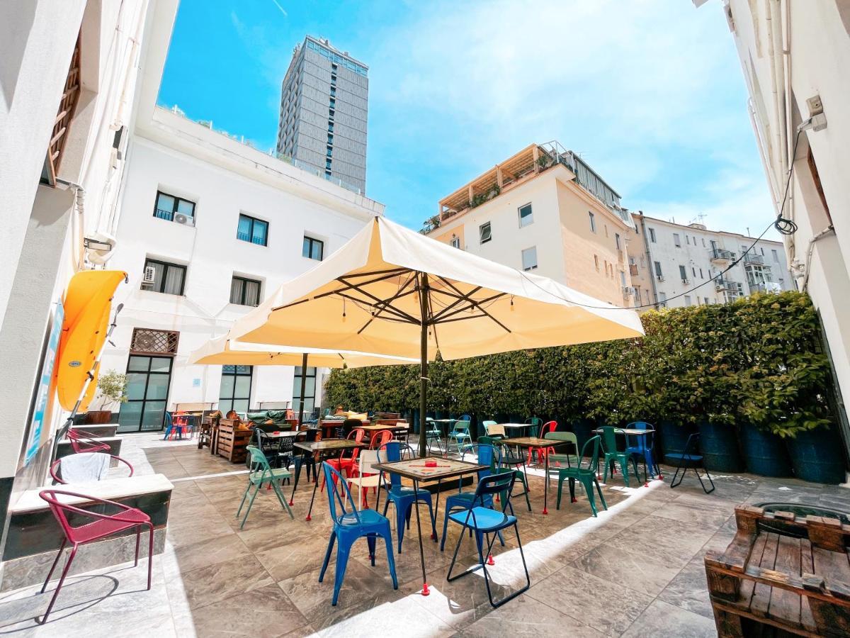 Neapolitantrips Hotel 4*