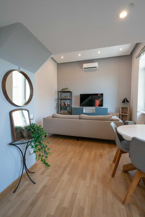 Blue Bay By Dimorra Apartment