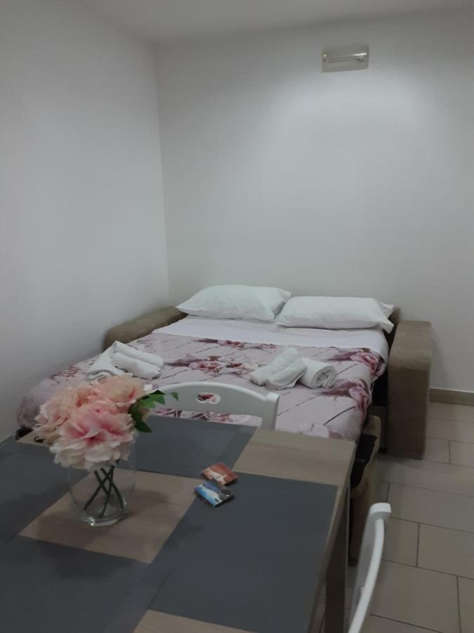 La Casa Di Rosy Apartment