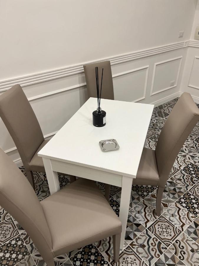 I Borboni Apartment *
