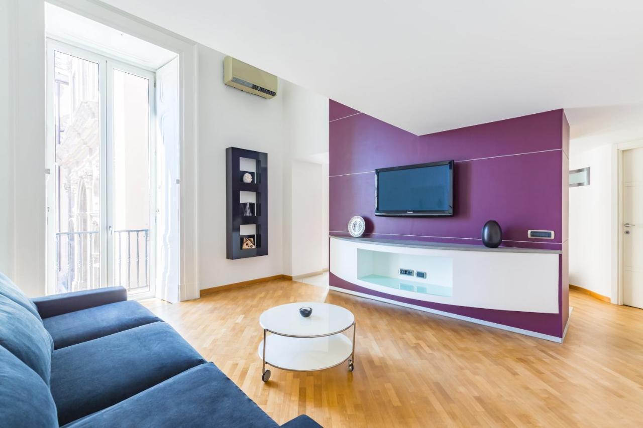 Design & Duplex At National Museum Apartment Naples