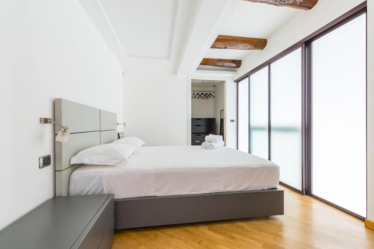 Apartment Design & Duplex At National Museum