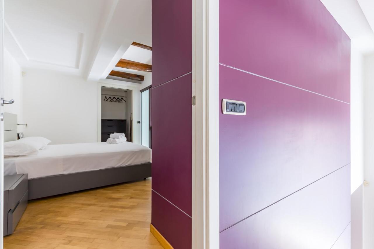 Design & Duplex At National Museum Apartment