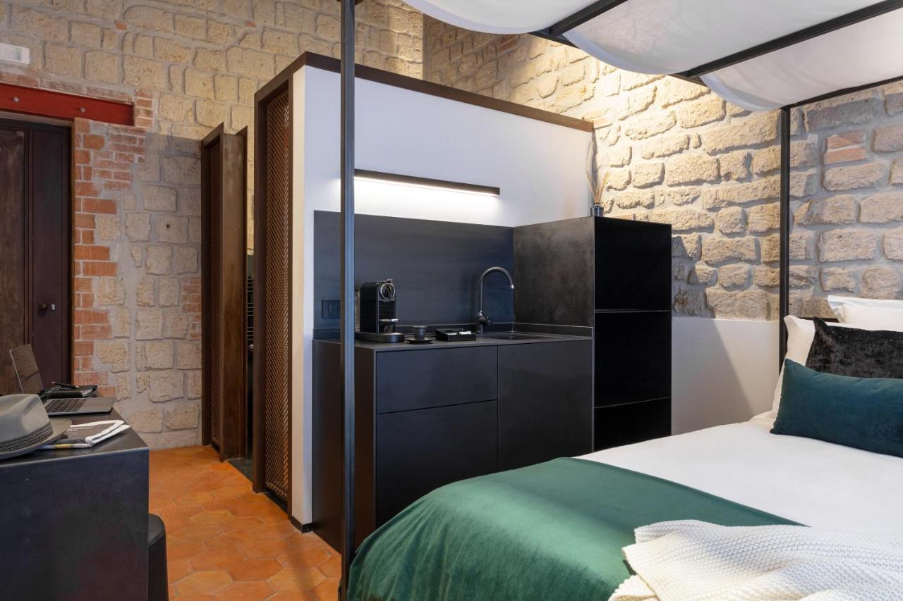 Palazzo Residenza Madre Guest house *