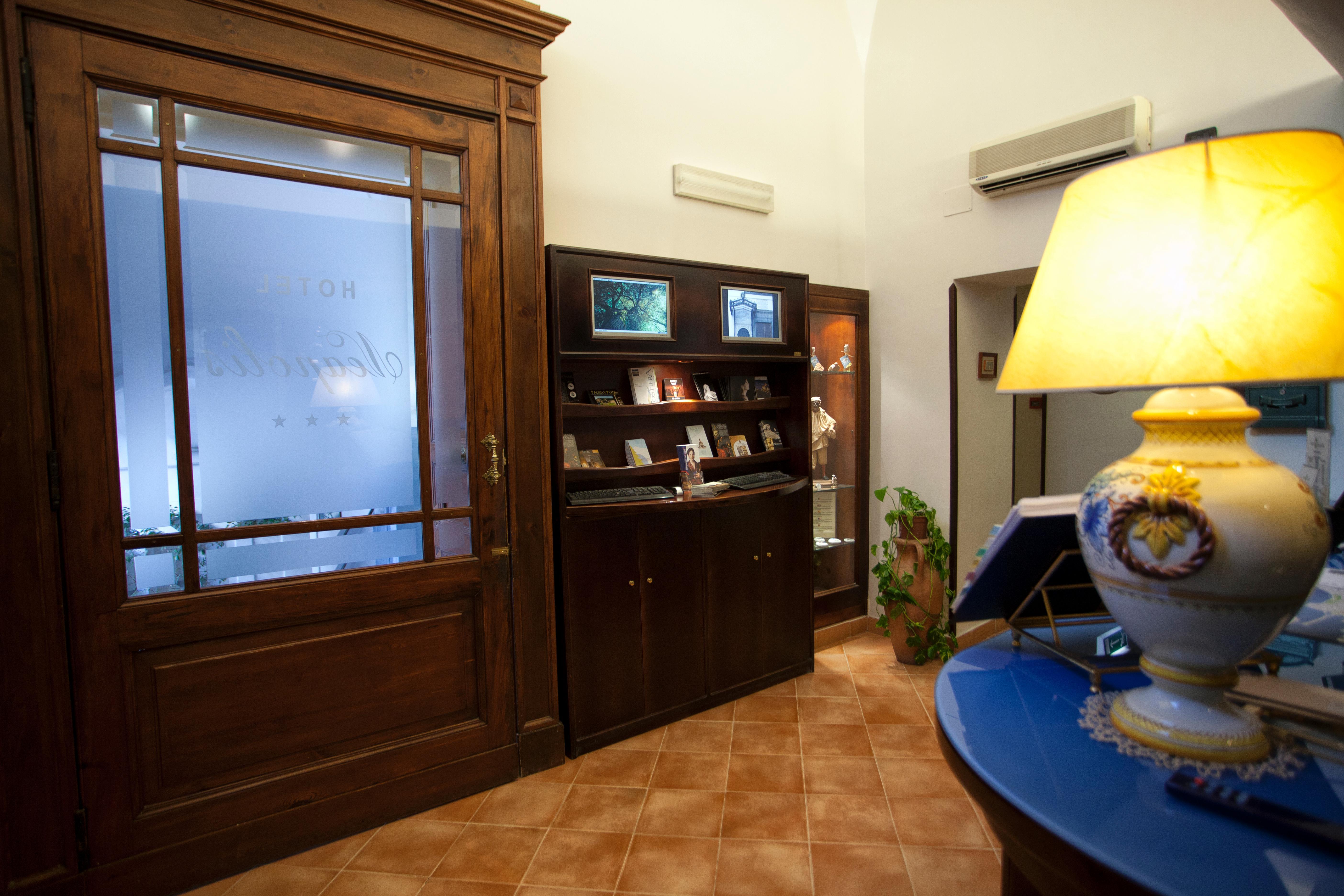 Neapolis Hotel Naples