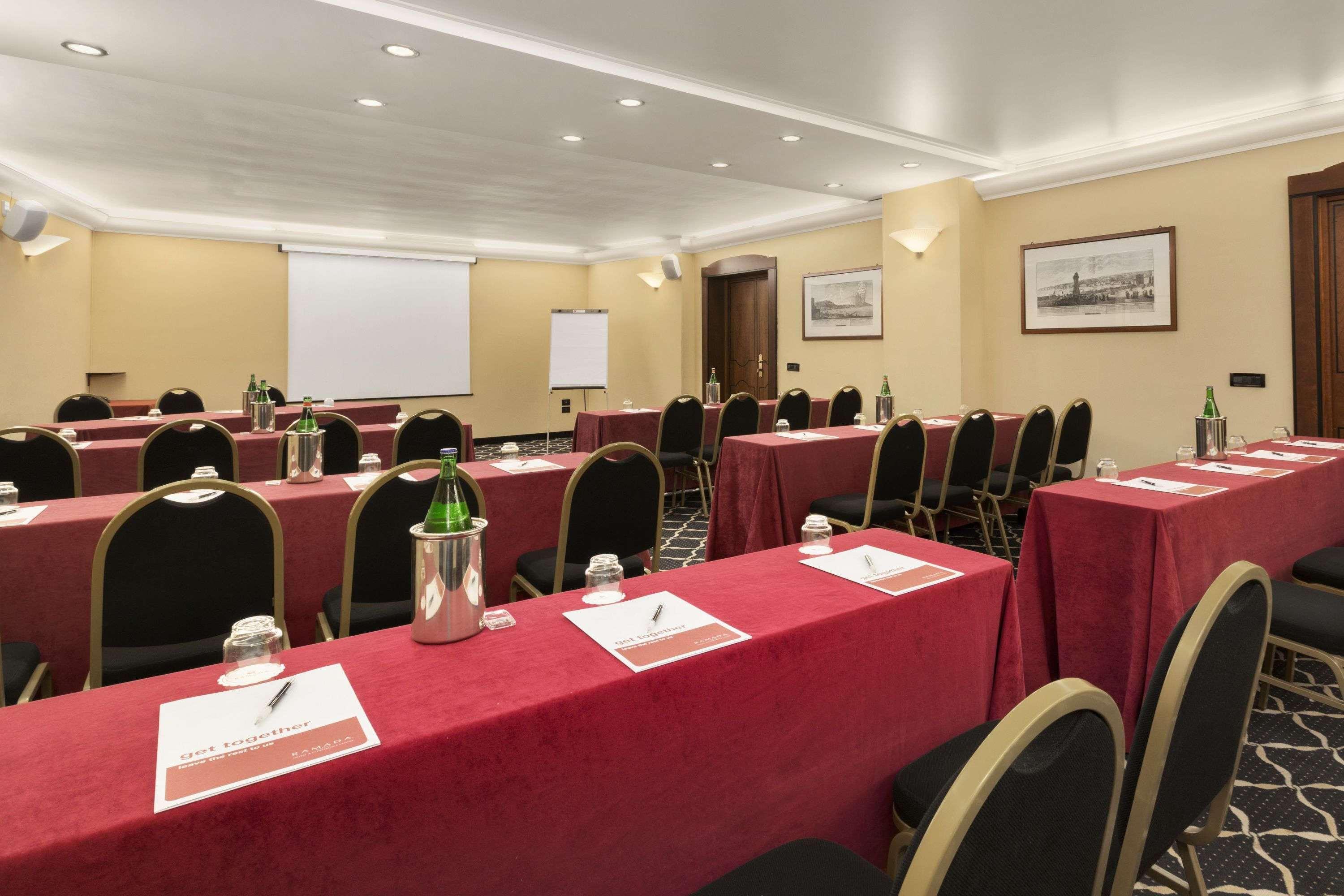 Hotel Ramada By Wyndham