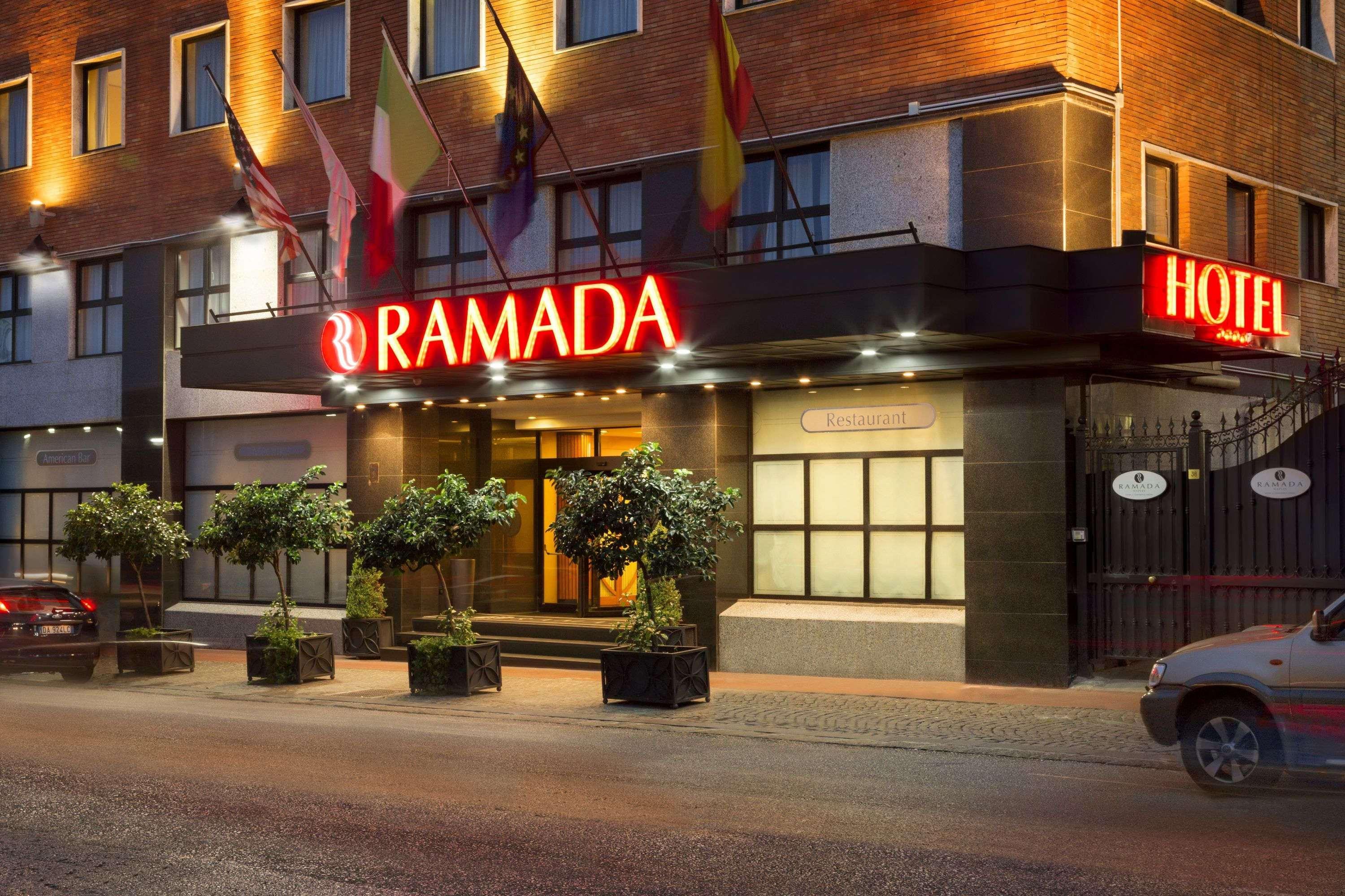 Ramada By Wyndham Naples