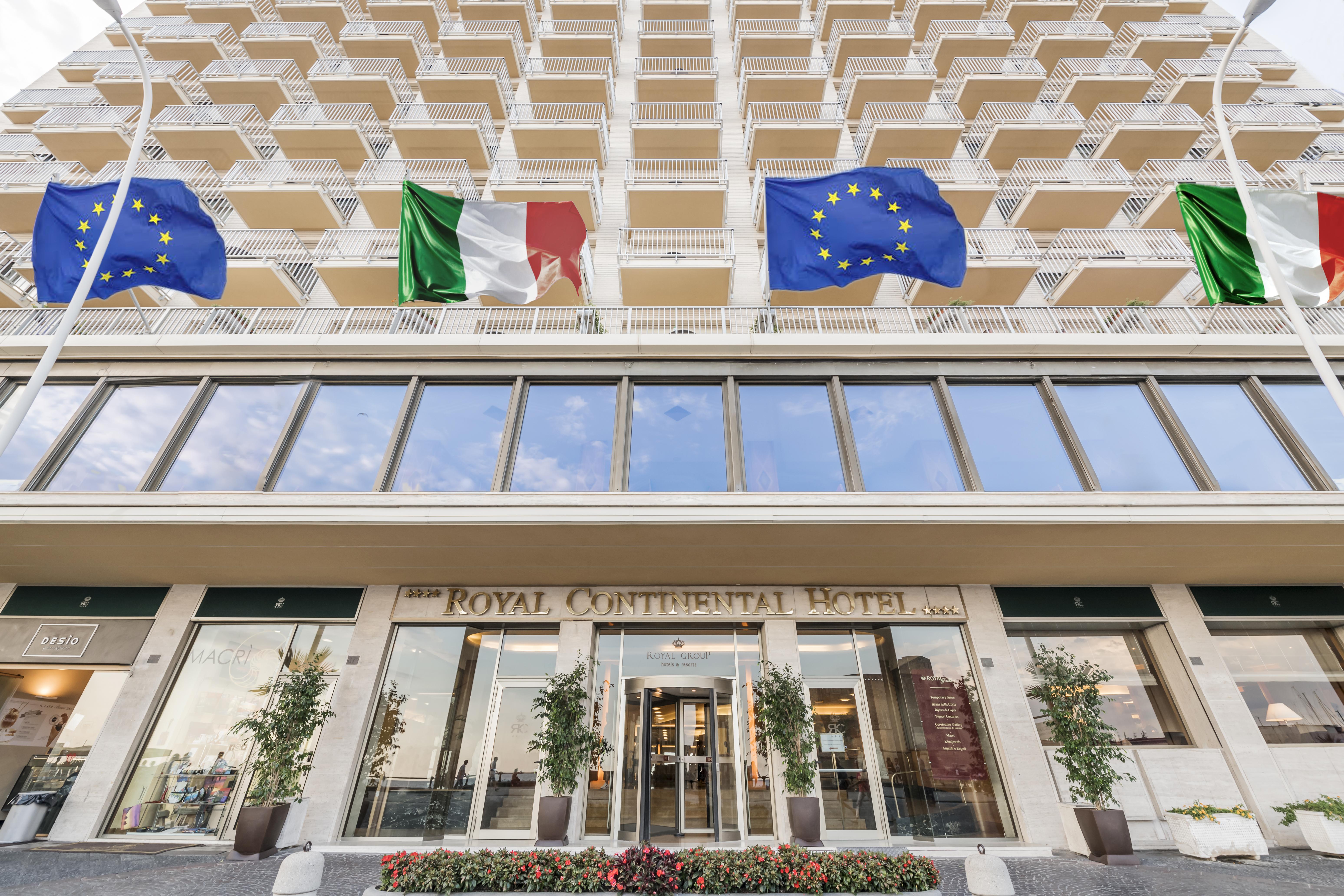 Hotel Royal Continental 4*