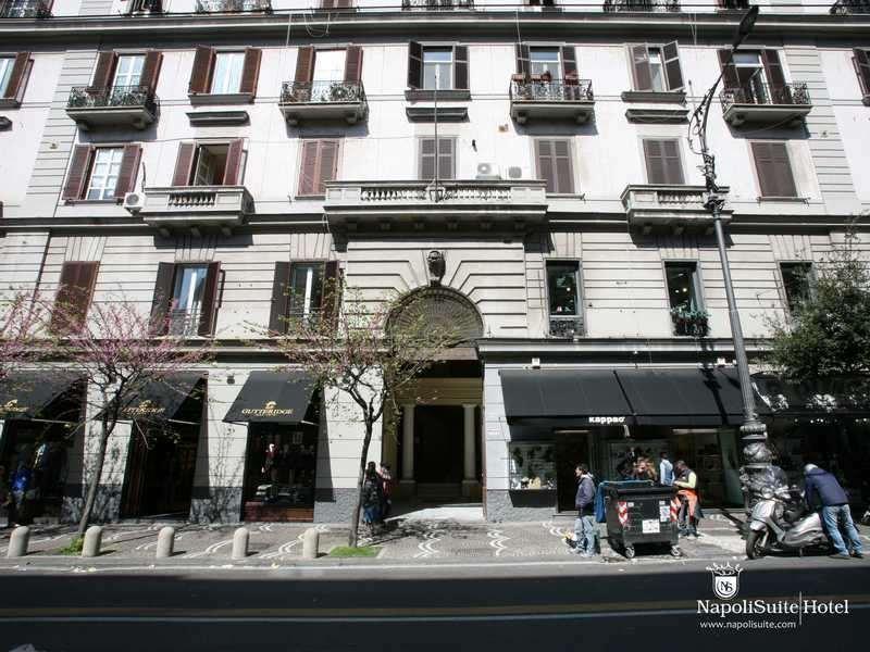 Napoli Suite Bed & Breakfast Naples