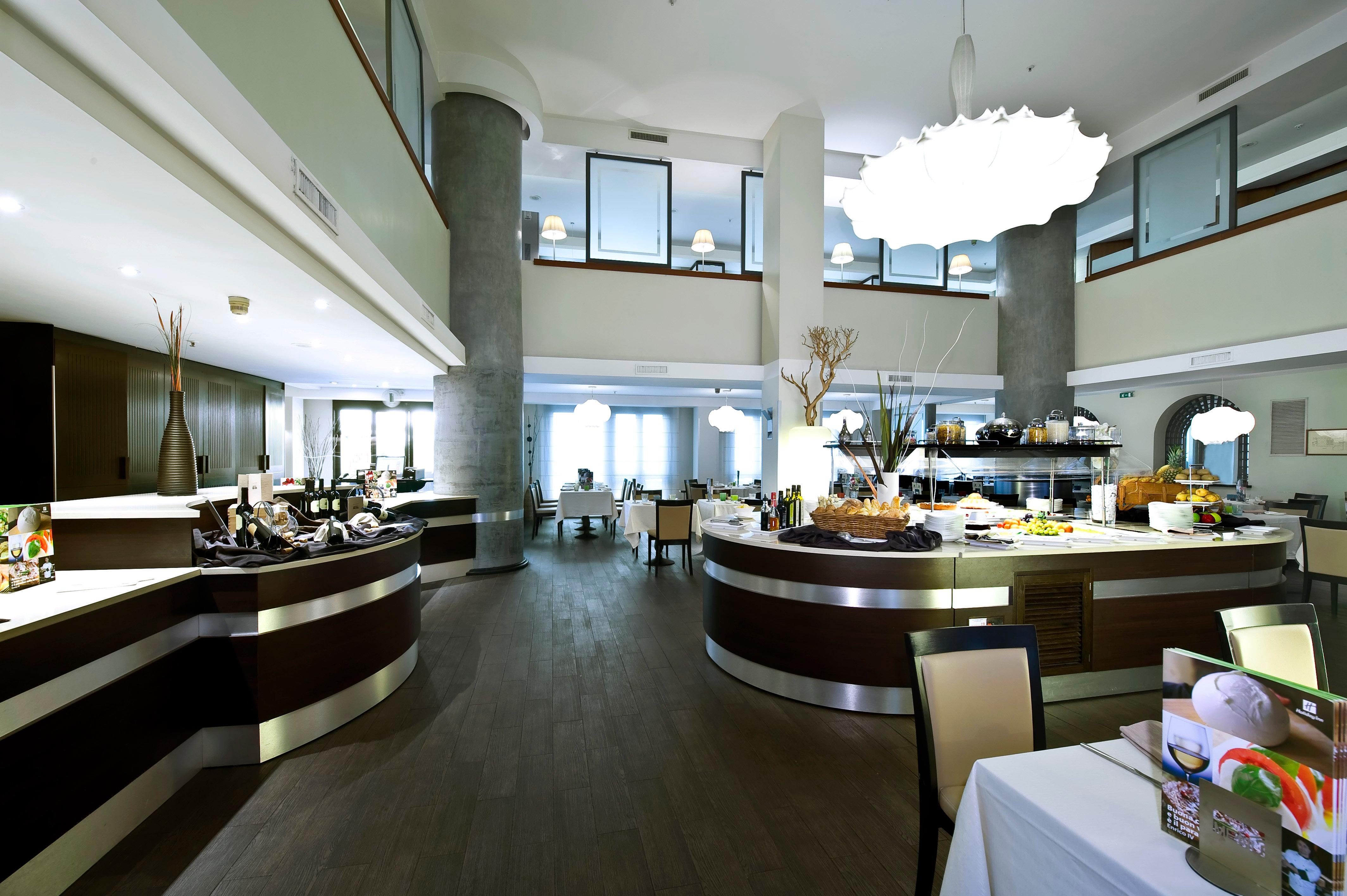 By Ihg Hotel