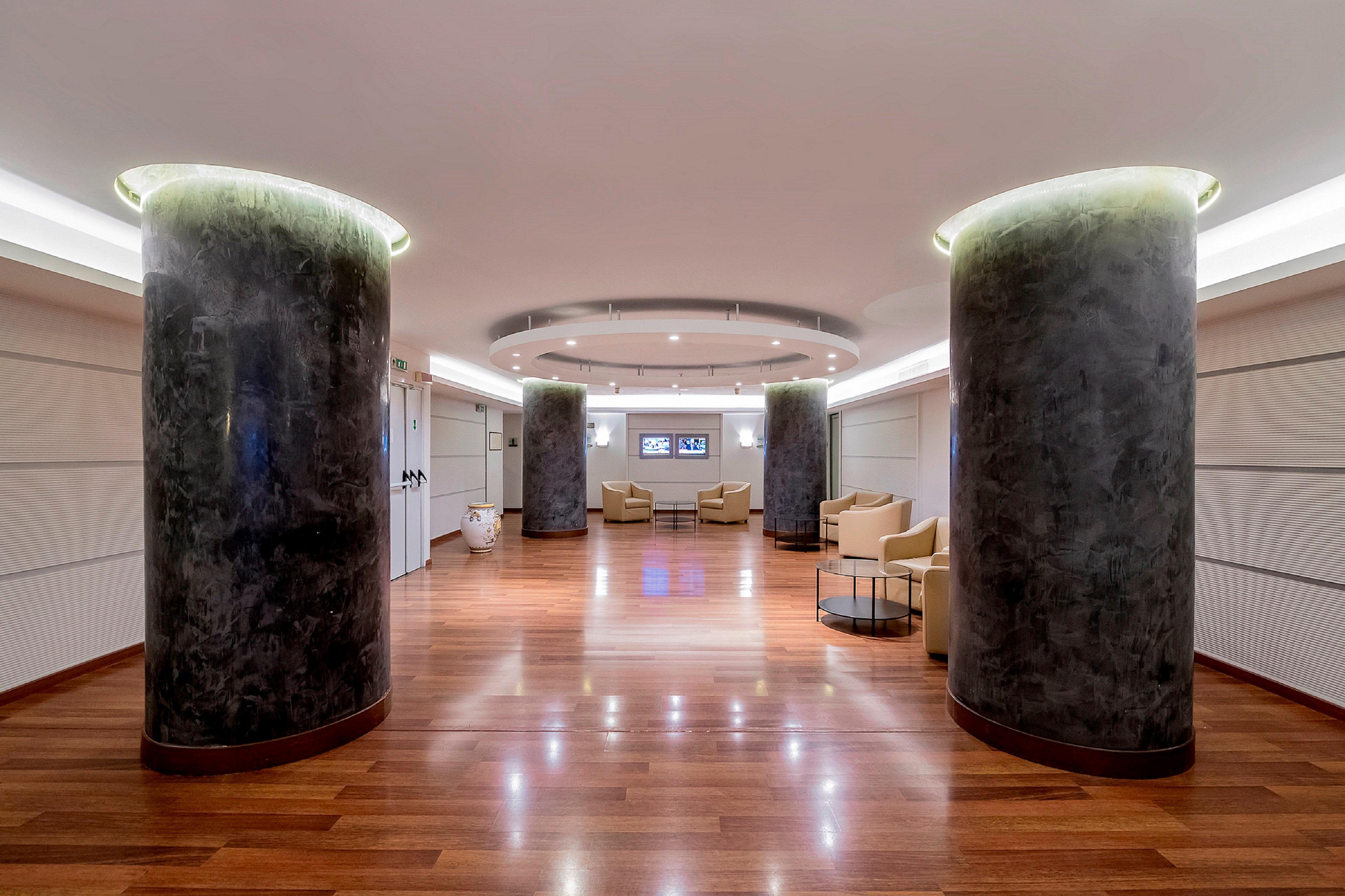 By Ihg Hotel