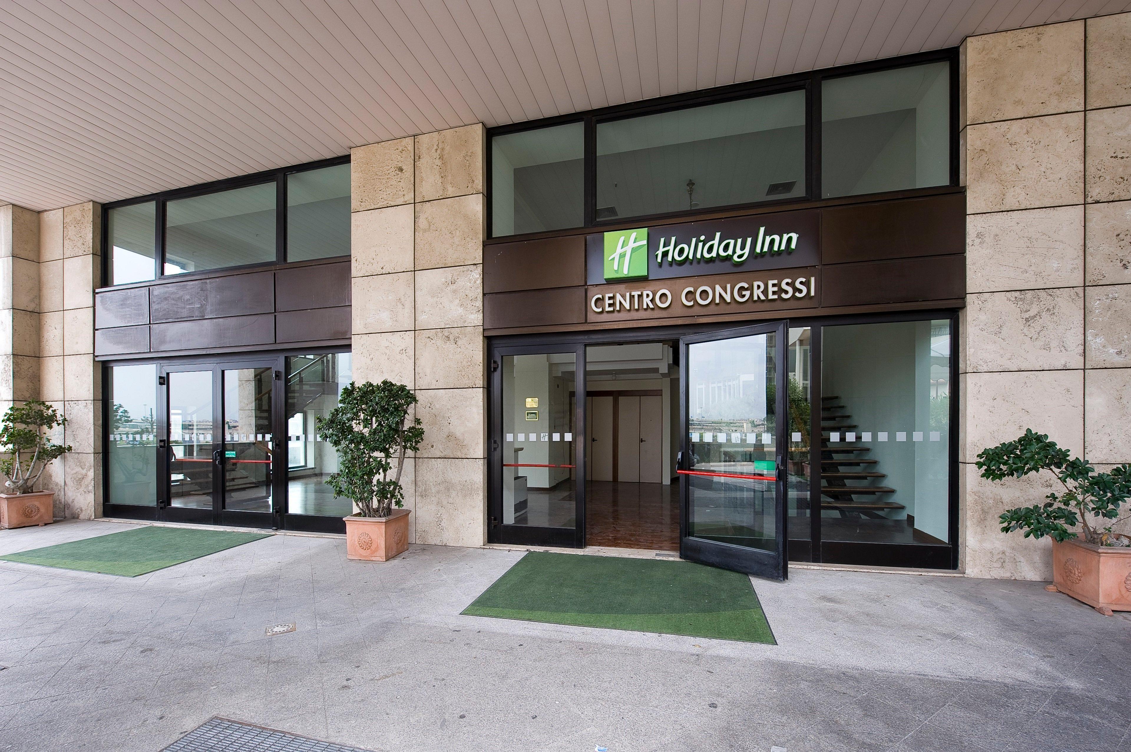 Hotel By Ihg 4*