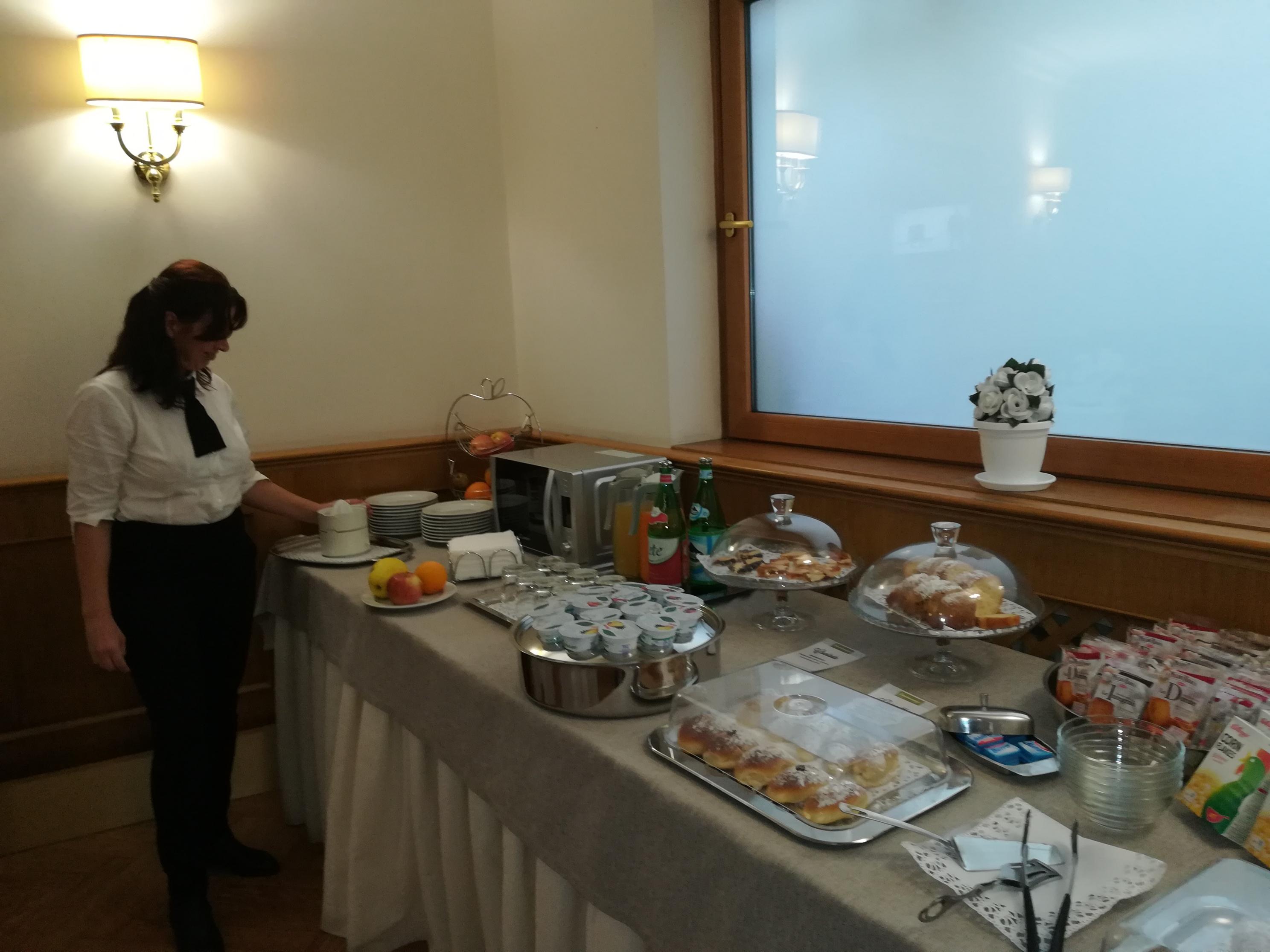 Leopardi 3* Naples