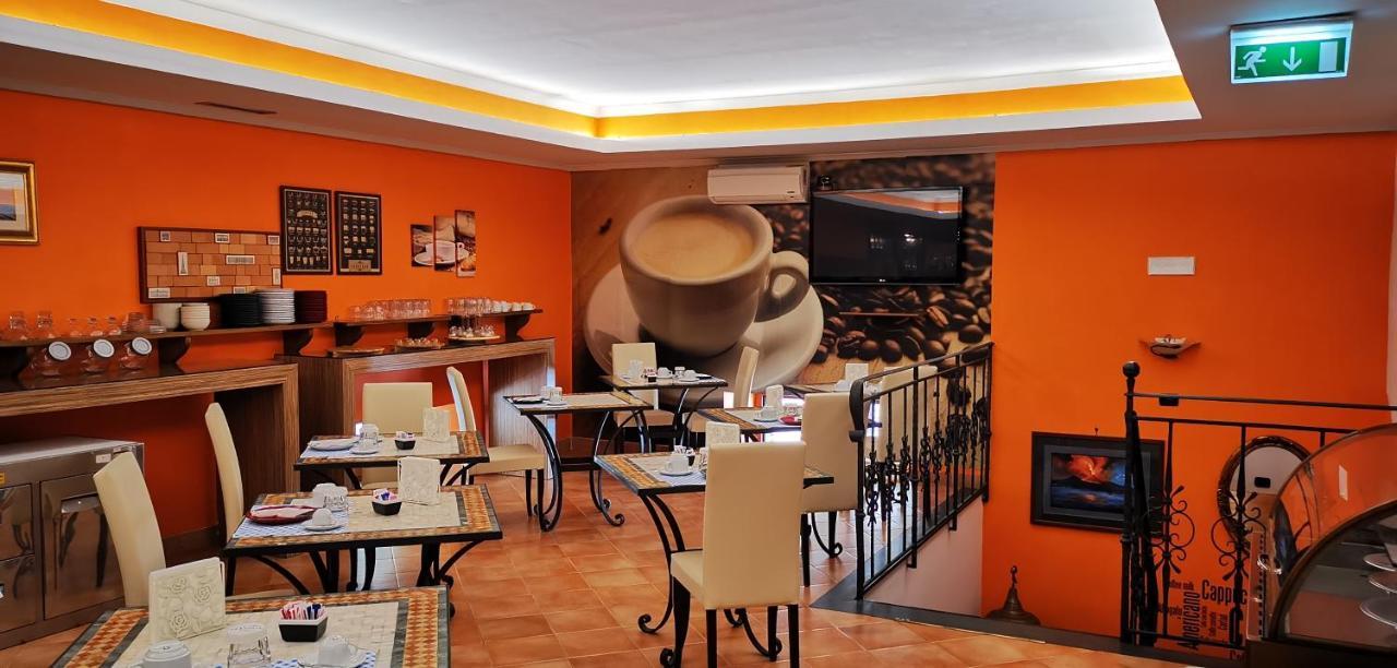 Neapolis Hotel 3*